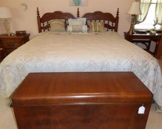 Vintage Lane Cedar Chest