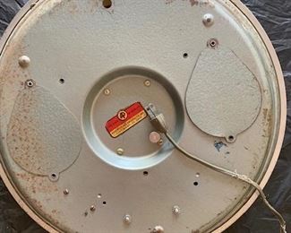 1a Foremost Dairy Double Bubble Clock