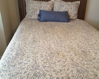 Queen-size Mission headboard and mattress set