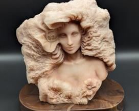 Rick Cain “The Balance” Resin Bust. A unique pink lady! There is a small scuff on the base that can be seen in the photos. Number piece measures 12” x 7” at the base and 12” high.