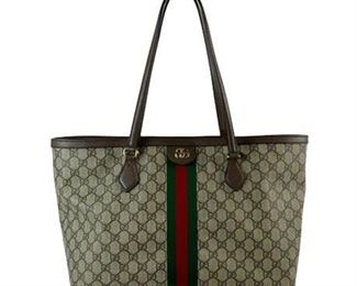 Lot 017a
Gucci Beige Medium GG Supreme Ophidia Tote
