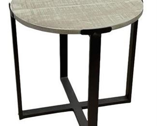 Lot 019
Contemporary Rustic Occasional Table