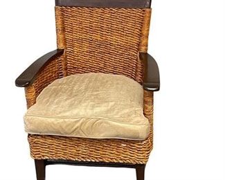 Lot 030b
Ratan Wood Occasional Chair