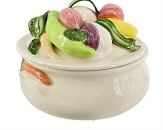 Lot 293
Italian Fruit Vegetable Serving Covered Dish