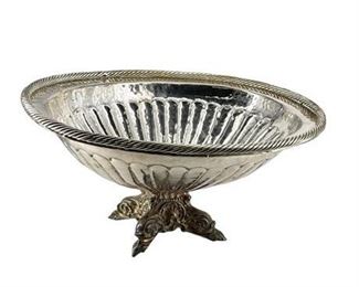 Lot 329
Department 56 Plated Presentation Bowl