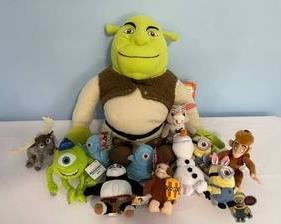 Plush toys including a 20 Inch Shrek in used condition.