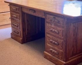 Ornate Wooden 6 Drawer Desk measuring 30 tall x 72 wide x 36 inches deep. Very nice quality; solid desk in very good condition with light wear. Generous working space compliment the drawer storage space! 