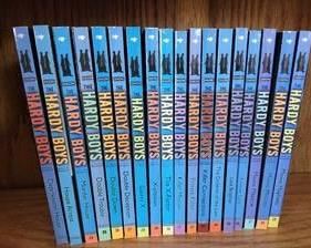 Collection of Hardy Boys Trilogies by Franklin W. Dixon - softcovers in great condition, include:

Murder House Trilogy, Double Danger Trilogy, Galaxy X Trilogy, Killer Mystery Trilogy, Lost Mystery Trilogy & Death Stalker Trilogy.