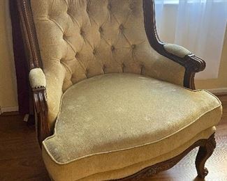 Tufted chair