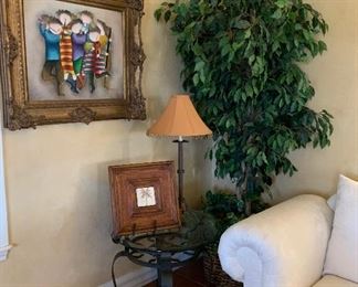 Faux Tree, Art