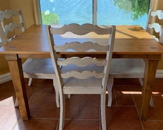 Kitchen Table, Dovetail Accent on Top w 4 Ladderback Chairs