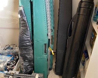Rifle and gun cases