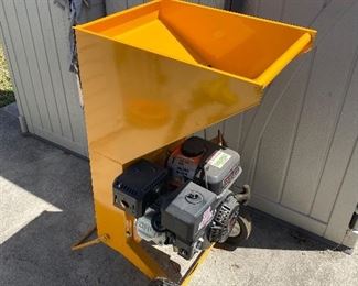 Wood chipper 