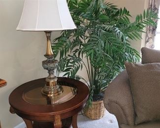 End table. Torchiere lamp. Silk floral