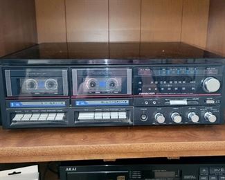 Soundesign SM-FM stereo receiver/twin cassette deck