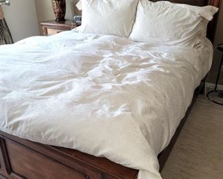 Walter E. Smithe furniture Queen bed with mattress set