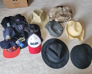 Fan hats and men's hats (Rabbit fur - upper right)