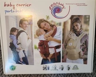 Ergo baby carrier