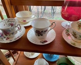 Cup & Saucer Sets