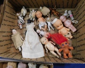 Micro and mini antique and vintage dolls