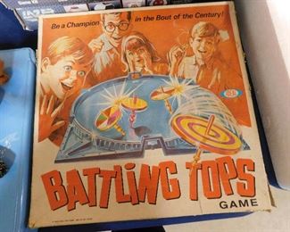 Battling tops game