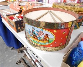 Toy drum