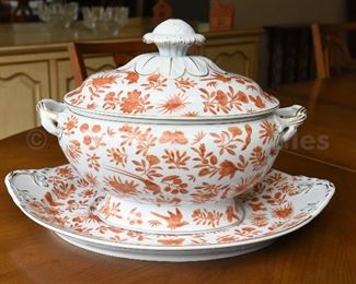 Mottahedeh Historic Charleston Reproductions porcelain soup tureen and under platter