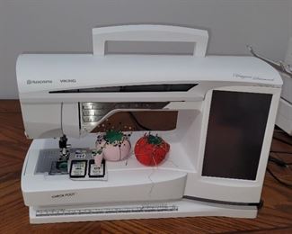 Husqvarna viking sewing machine