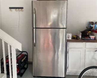 Stainless steel refrigerator