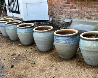 Garden pots