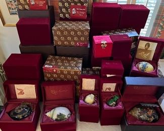 Ne'Qwa ornaments-a very large collection