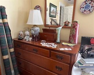 Maple Bedroom Suite by Continental Furniture Co. Twin Beds, Chest of drawers with mirror, Dresser and bookshelf