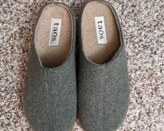 Taos Wool Clogs, 6.5