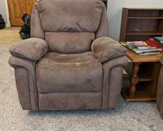 Electric Reclining Rocker