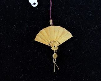 Fan Pendant