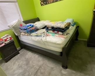 Very Clean, Very Nice Bedding Assortment, Including Quilts, Handmade Quilts