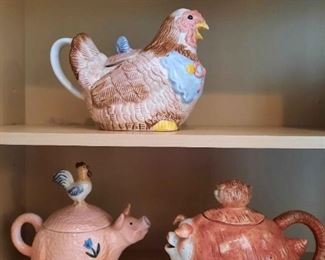 Chickens and Pigs Teapots
