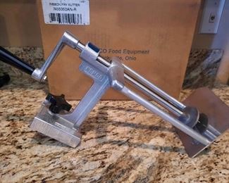 NEMCO Ribbon Fry Cutter