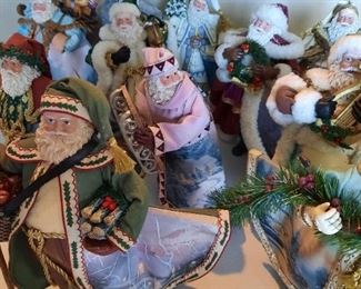 Thomas Kincade Old World Santas