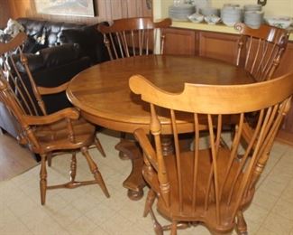 Maple table with 2- leaves, 2-arm chairs and 3 chairs