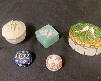 J022 Trinket Boxes