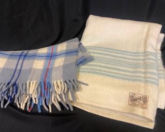 J024 Vintage Empress Wool Blanket