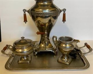 J042 Manning Bowman Coffee Perculator