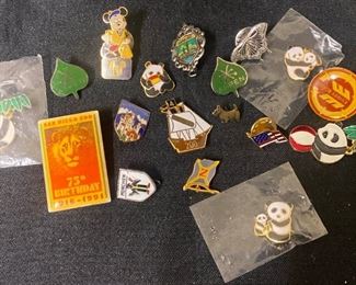 J094 Souvenir Pins