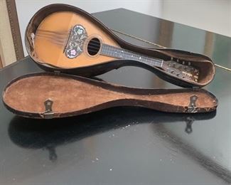 15 Vintage Mandolin