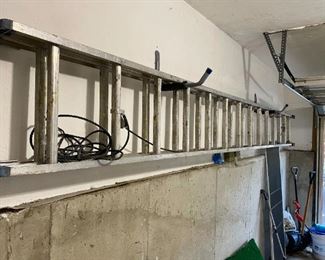 26 foot extention ladder