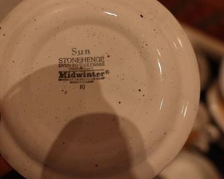 Stonehenge Midwinter Sun mid-century modern dishes