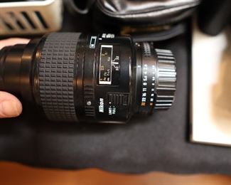 Nikon AF Micro Nikkor 105mm
