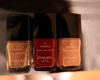 Chanel nail polish