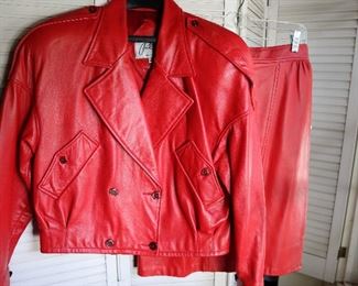 Vintage Women's Clothing